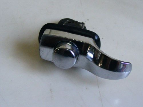 Vintage original 1968 volkswagen convertible beetle trunk release button latch