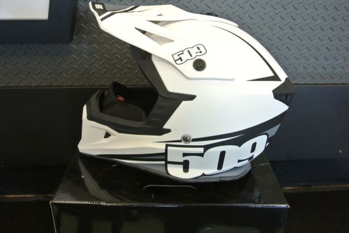 509 tactical snow snowmobile helmet -contrast (white/black) 509-hel-twh-