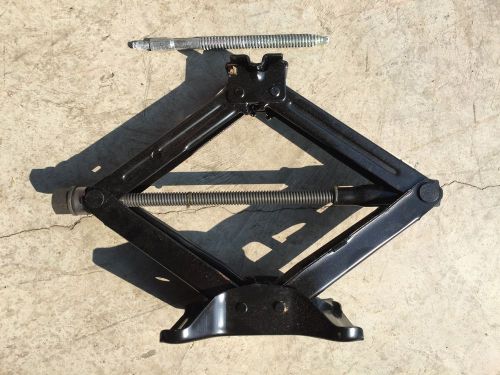 2014 chevrolet chevy impala jack 6/16-4