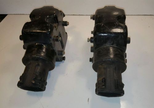 Pair of gm mercruiser 5.0l exhaust risers 807988-c