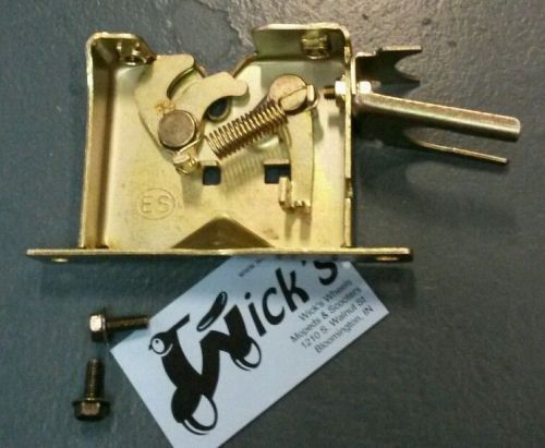 Genuine buddy 50 scooter seat lock assembly