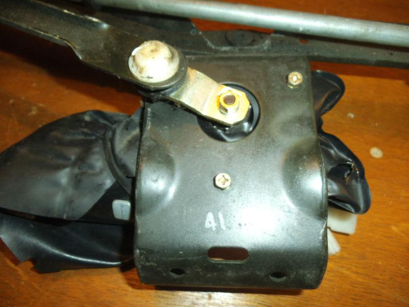 Purchase 1995 mazda Rx7 OEM windshield wiper motor linkage in Enfield
