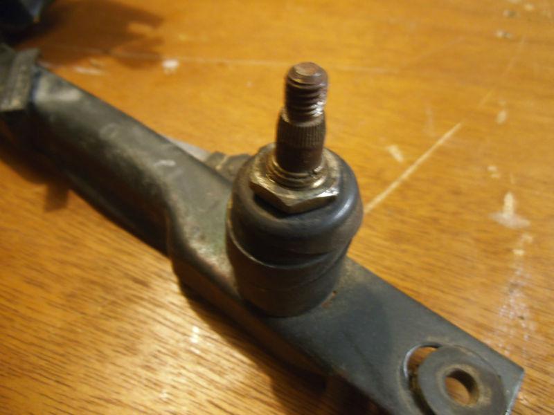 Purchase 1995 mazda Rx7 OEM windshield wiper motor linkage in Enfield