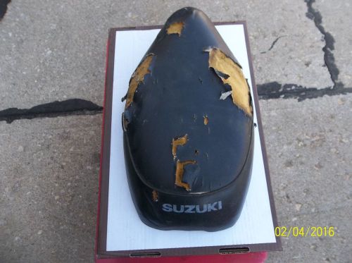 Suzuki moped seat,