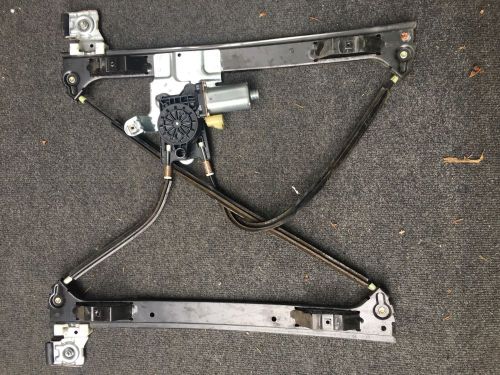 Chevrolet trailblazer gmc envoy front driver side window regulator and motor