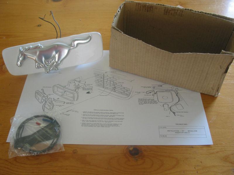 1965-1966 nos ford mustang pony grille light kit