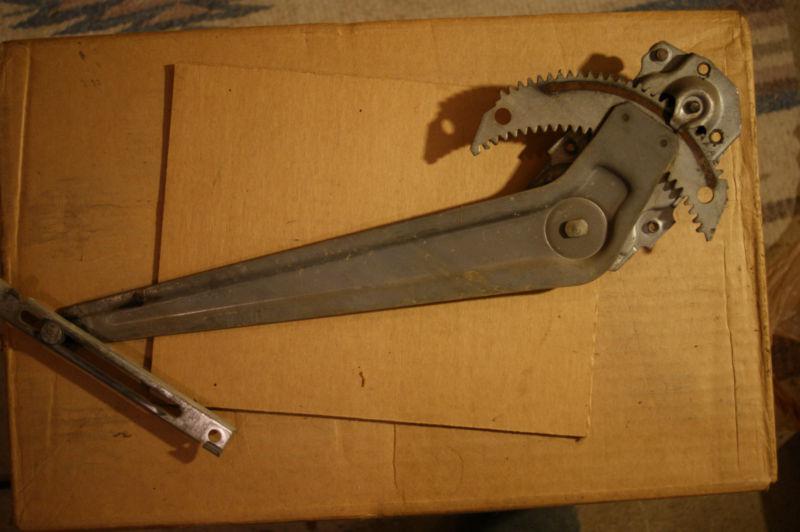 Purchase Toyota 4Runner Pickup Window Crank Mechanism Passenger w/vent