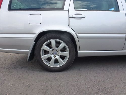 Volvo v70 16" rim x 2