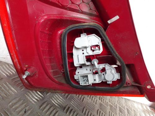 Ford fiesta 2008-2013 drivers right rear tail light lamp hatchback 8a61-13a602-a