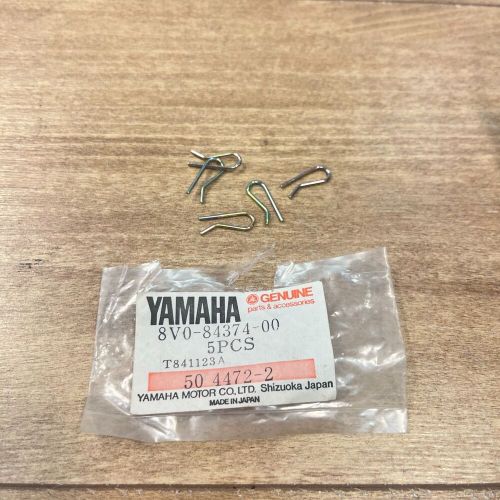 Yamaha oem nos clips qty: 5 / 8v0-84374-00 / snowmobile