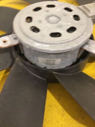 2018-2022 Nissan Kicks Versa 1.6L Motor Fan OEM, US $55.00, image 2