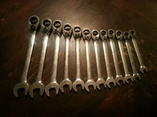  blue- point metric ratcheting wrench set 12 pcs 8-19 mm