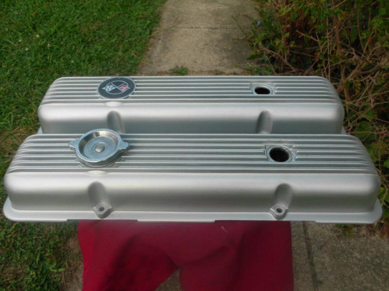 Chevy corvette camaro z/28 valve covers 327 302 283 350 sbc l-79 l-82 lt-1l-46
