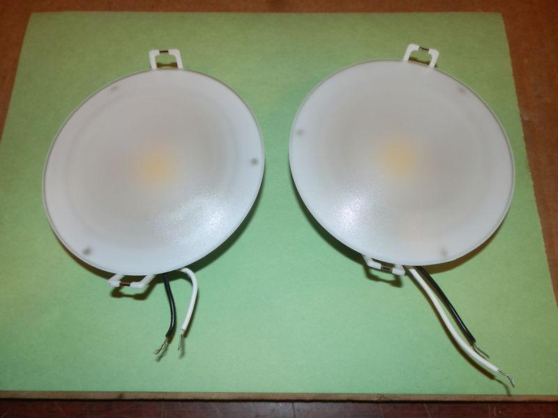 12 volt set of 2 led recessed mount lights ( new )
