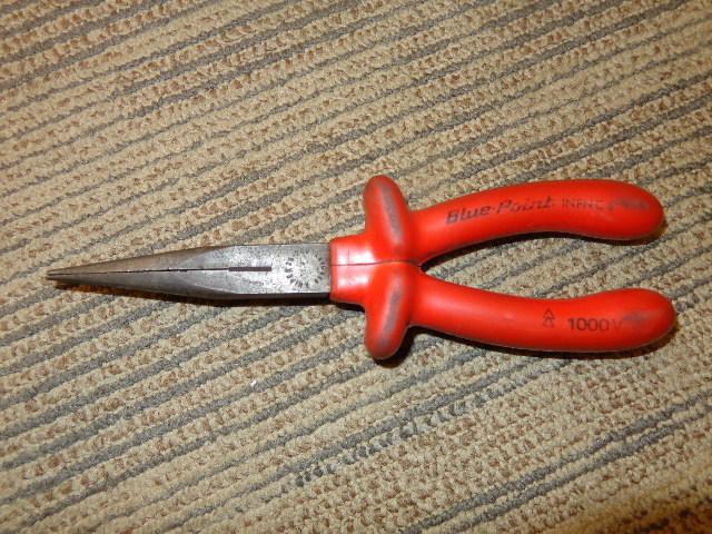 Blue point 1000v needle nose insulated pliers