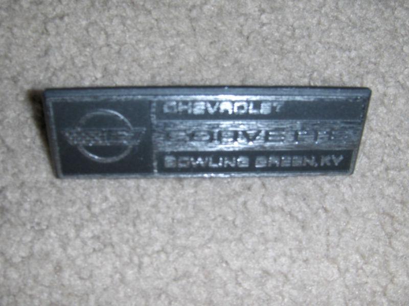 Chevrolet corvette bowling green, ky emblem badge.