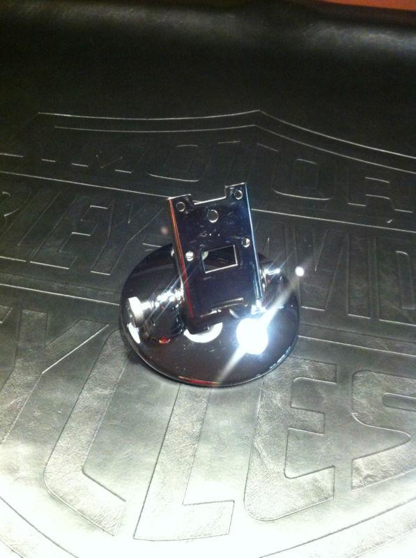 Purchase Kuryakyn 1465 Fuel Door GPS/Accessory Mount For Harley w/ push