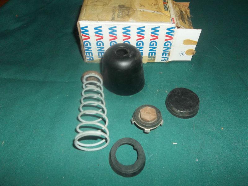 Master cylinder kit 37-40 chrysler 37-41 desoto, dodge and plymouth - complete