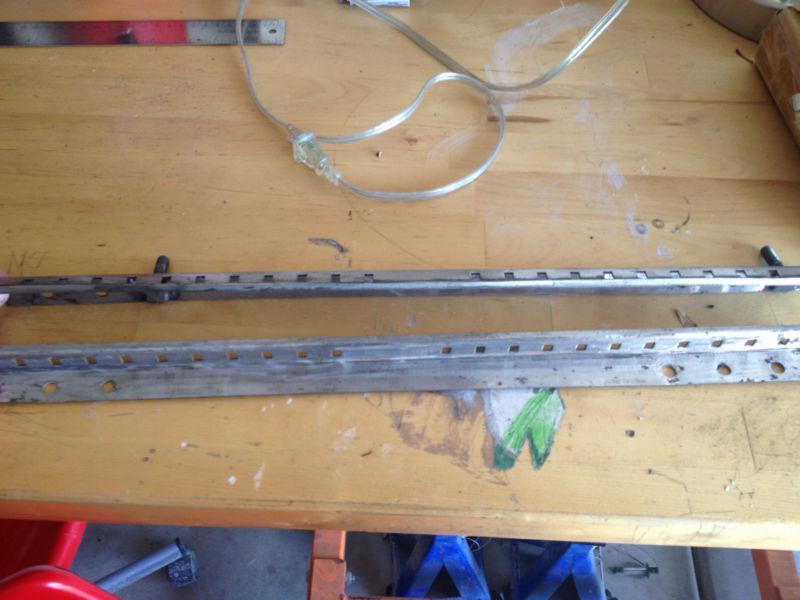 1969 MGB seats - black vinyl in outstanding condition with runners, US $200.00, image 4