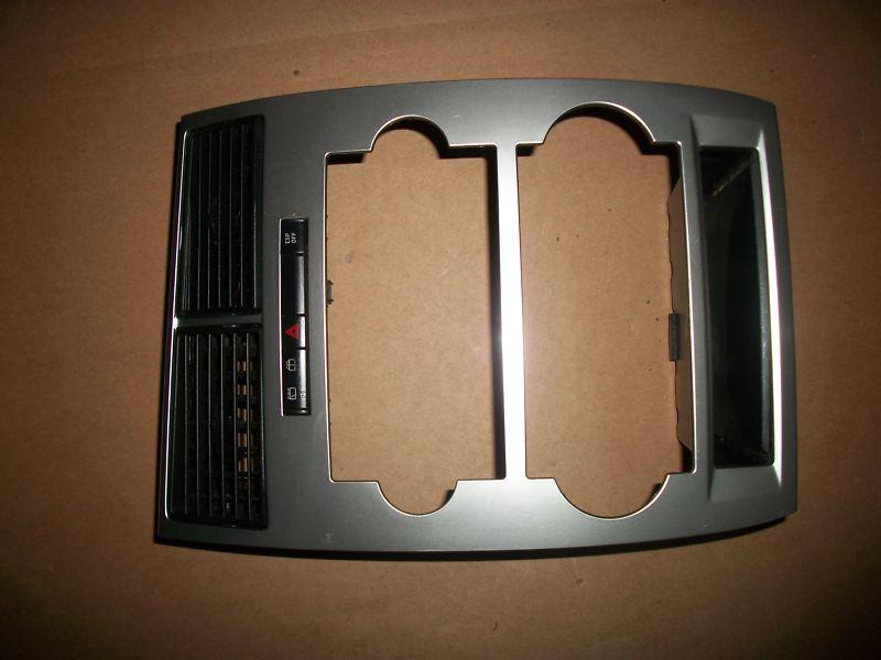 05 06 07 dodge magnum dash radio bezel silver oem