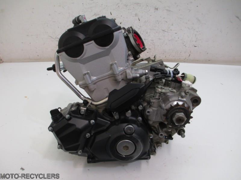 Purchase 09 YFZ450 YFZ 450 Engine Motor 1247812 in Corbin, Kentucky