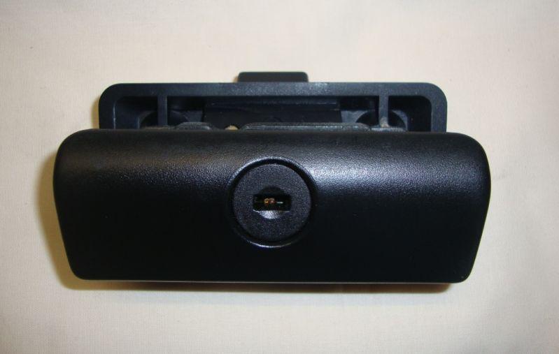 Buy BMW GLOVE BOX HANDLE E46 323i 325i 330i M3 Ci Xi GLOVEBOX LOCK in