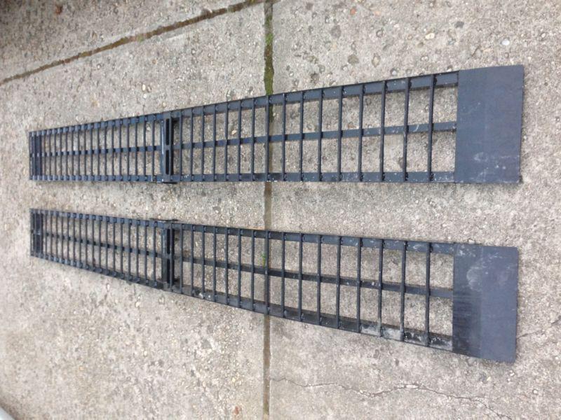 Aluminum 9 ft folding ramps 