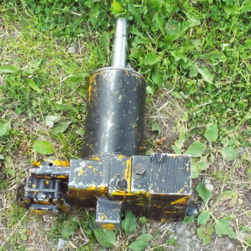 Meyer e 47 pump  plow pump