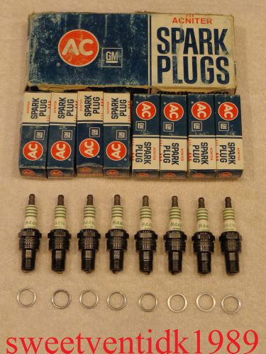 &#039;nos&#039; ac-r44n spark plugs....‘acniter printed’....1969-70 chevelle, camaro..etc.