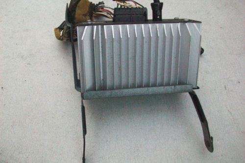 Volvo 850 850r s70 v70 amplifier