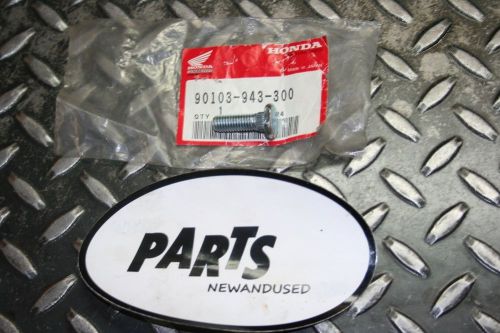 Honda 90103-943-300 hub bolt qty: 1