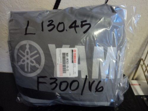 Deluxe yamaha outboard motor  cover-4.2l offshore