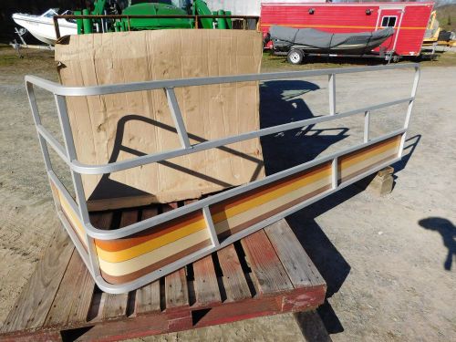 Vintage pontoon boat side rail assembly