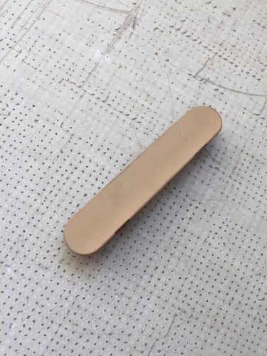 Front right passenger door tan handle trim cover oem 8l6867553  vw touareg panel