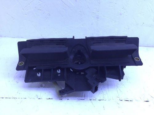 Audi a4 94 - 01 boot catch tailgate lock 8d9827565 c/d and 4b0827567 f/g