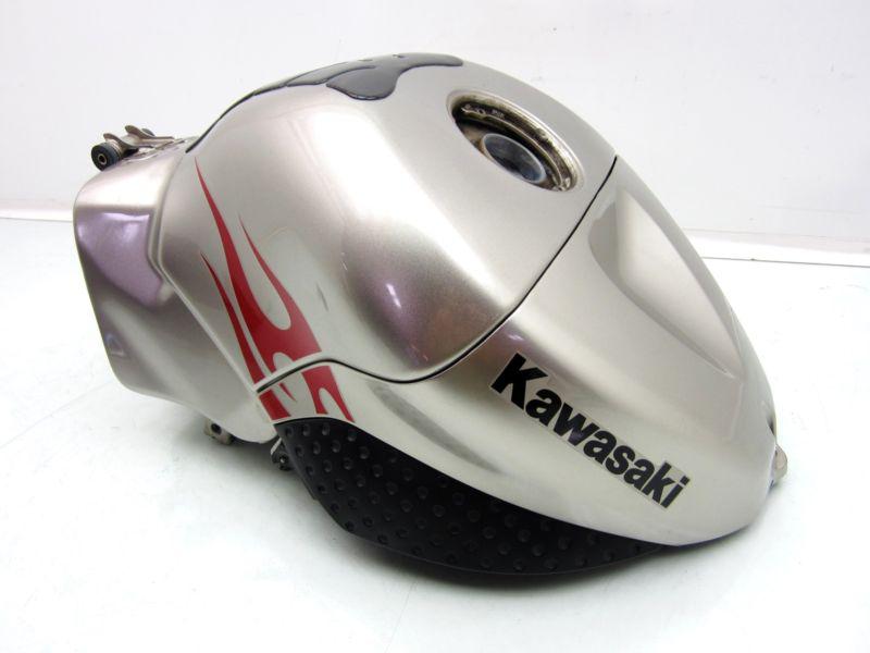 Buy 05 06 ZX6R 636 ZX6R Fuel Gas Tank & Cover Fairing Special Edition