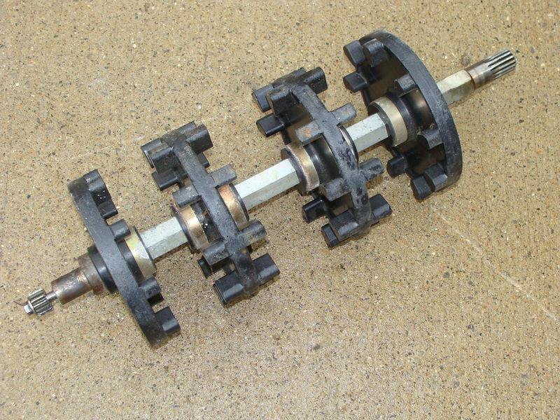 Buy Yamaha Viper Snowmobile Drive Shaft Track Cogs 700 600 Axel in
