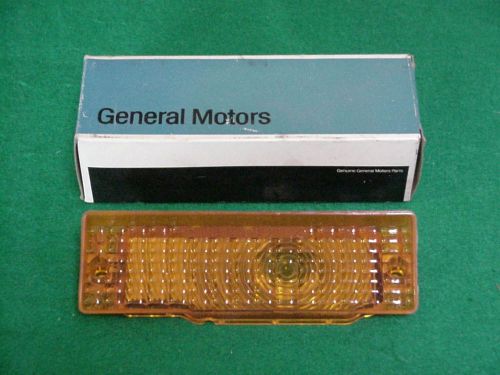 Nos 1968 68 impala biscayne bel air rh parking light lamp turn signal lens park