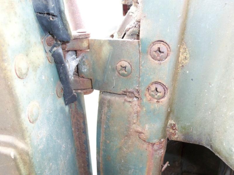 48 49 50 51 52 ford pickup truck drivers side left front top upper door hinge