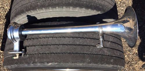 Buell 15" marine / truck air horn