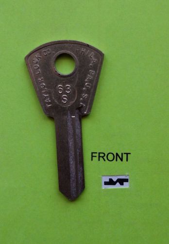 1 classic early '60s alfa romeo &amp; fiat key blank - 63s / r63ts