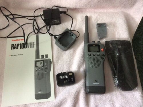 Raytheon ic-m1 ray 100 vhf marine radio new old stock waterproof