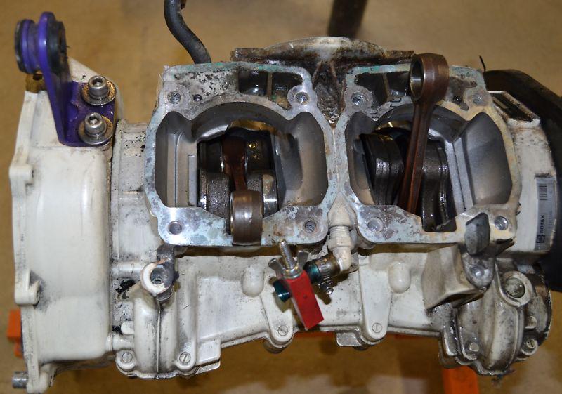 Seadoo sea doo 787 cc lower engine crankcase assembly