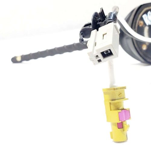 Radio antenna with base and mast oem 2012 kia sorento