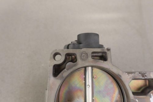 2001-2002 Sierra Silverado 8.1L Big Block OEM Throttle Body (25317950) 157K, US $312.50, image 9