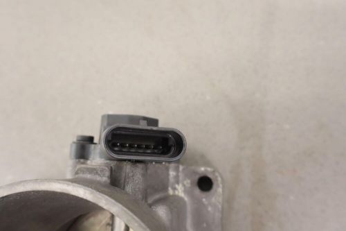 2001-2002 Sierra Silverado 8.1L Big Block OEM Throttle Body (25317950) 157K, US $312.50, image 15