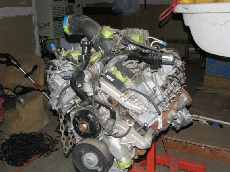 Gmc, chevy, low mileage duramax lbz, 2006, 66,000 miles, includes turbo