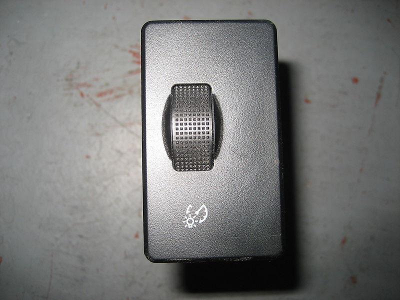 Buy FORD FOCUS INTERIOR DOME LIGHT DIMMER SWITCH 20080910 in Port