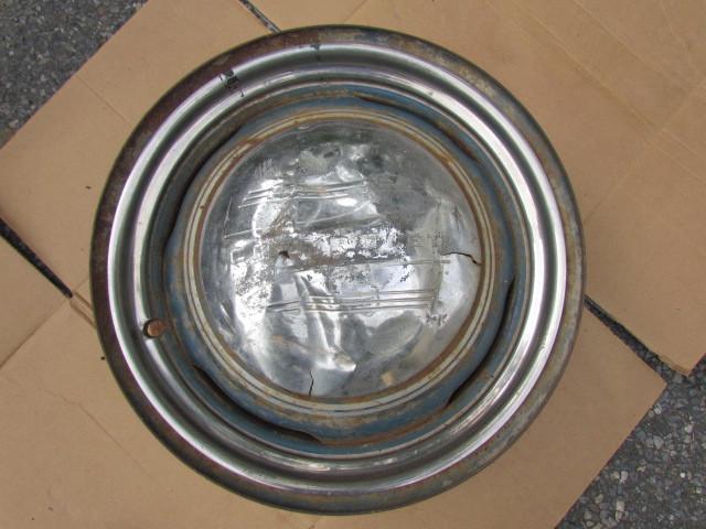 1930 40 chevy car truck 16" rim with trim ring and hub cap