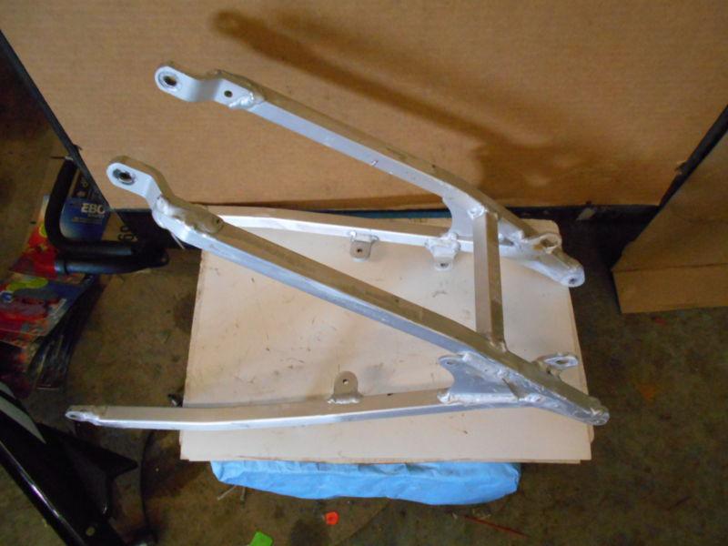 1997 suzuki rm 250 subframe